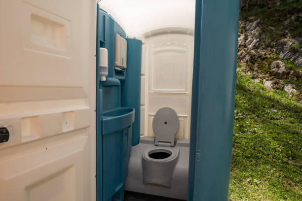 Best Portable restroom trailer rental  in Kannapolis, NC